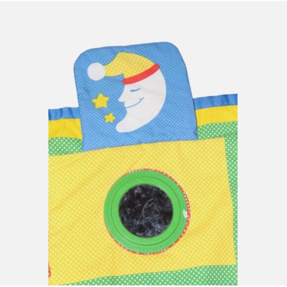 Vintage Playskool Fold N Go Activity Blanket Play Mat Quilt 29X29 - Picture 4 of 5